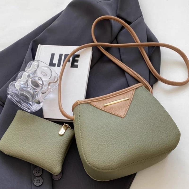 ショルダーバッグ レディース 韓国風 カバン 軽量 斜めがけ バッグ 無地 シンプル ミニバッグ ポシェッ..