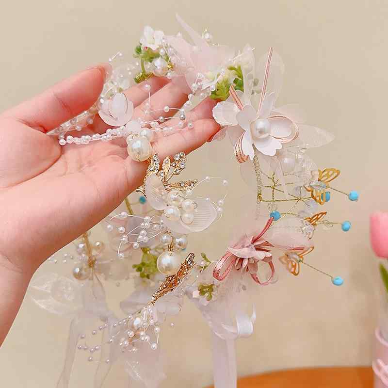 子供 ヘアアクセサリー 花冠 カチューシャ プリンセス パール 蝶 女の子 ヘッドドレス 結婚式 花飾り ガールズ フォーマル かわいい 上品 キッズ 髪飾り ヘアバンド 写真撮影 お祝い 発表会