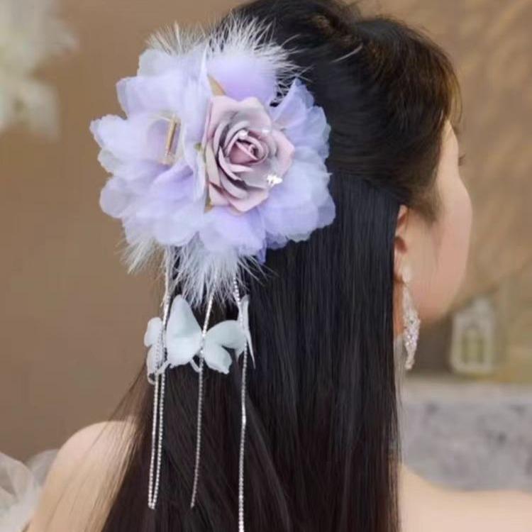 ヘアクリップ レディース 髪留め 蝶 バタフライ 花 フラワー 羽 フェザー タッセル チャーム 淡色 エレガント ガーリー ヘアアクセサリー ピンク系 パープル