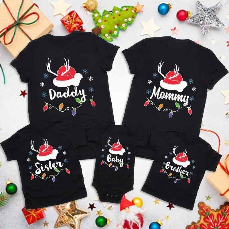 ・適用性別: 男・親子の服装の種類: Tシャツ・スタイル: カジュアル・パターン: その他・主な生地の組成: ポリエステル繊維・主な生地の組成含有量: 91%～95%・安全レベル: B類・カラー: ブラック-daddy, ブラック-mommy, ブラック-baby, ホワイト-brother, ブラック-brother, ブラック-sister・推奨身長: キッズS, キッズM, キッズL, キッズXL, キッズ2XL, キッズ3XL, 大人S, 大人M, 大人L, 大人XL, 大人XXL, 大人XXXL, クロールスーツ0-36ヶ月, クロールスーツ3-6ヶ月, クロールスーツ6-9ヶ月, クロールスーツ9-12ヶ月・サイズ: S・推奨年齢: 乳幼児(1~3歳、80~100cm)・製品カテゴリ: 親子服