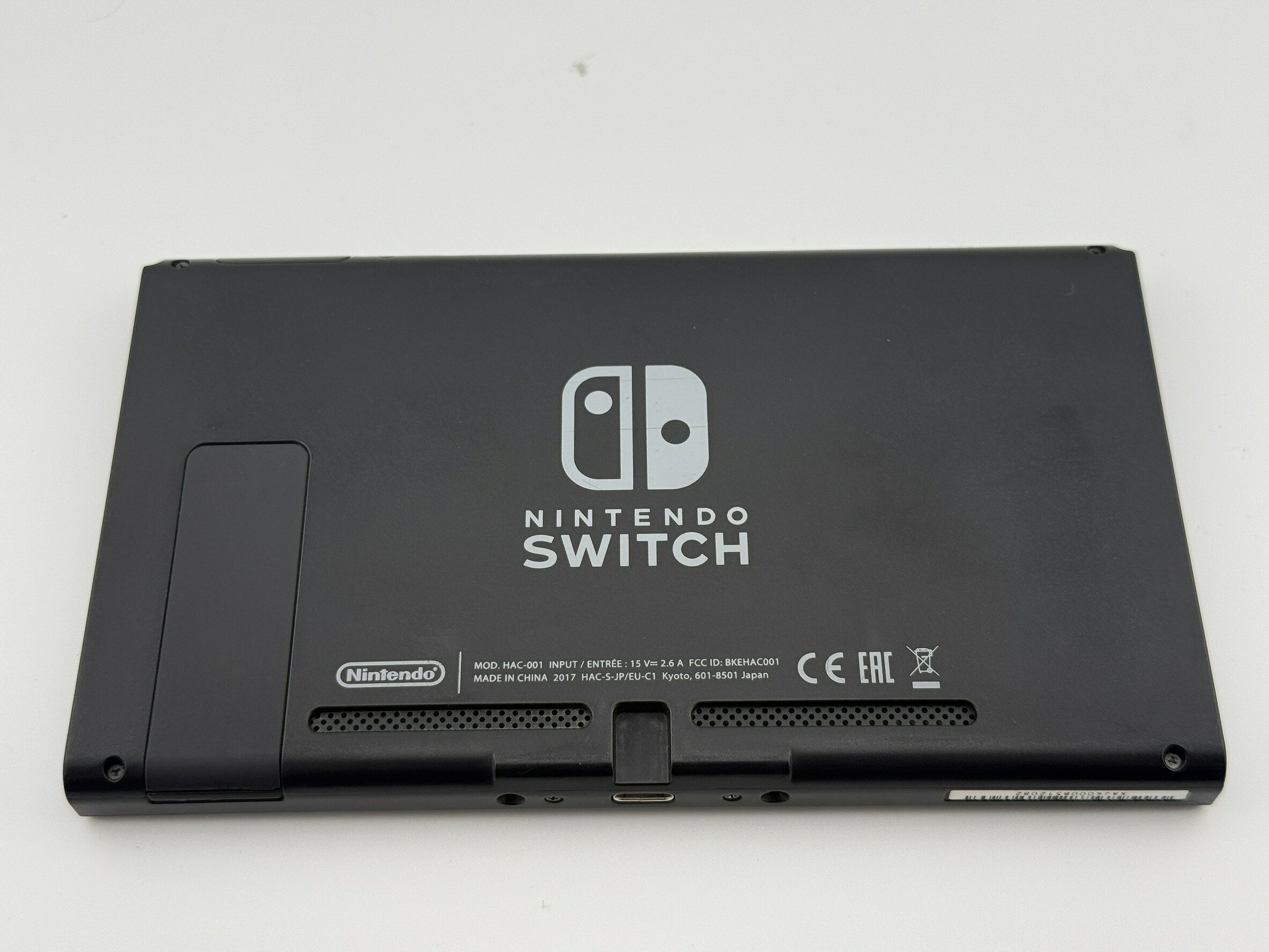 【XAJ40008512082】Nintendo Switch ニンテンドー スイッチ 本体のみ 未対策機 単品 シリアルナンバー掲載 その他付属品ありません
