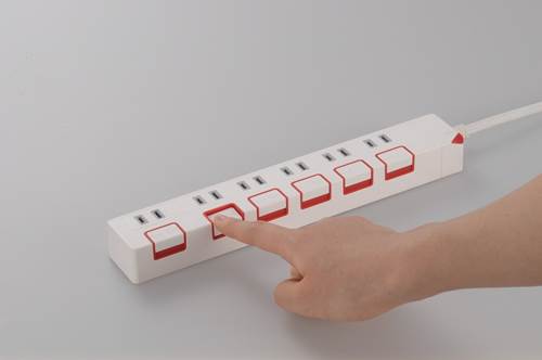 激安ショップE・T・MのOHM オーム電機　個別押しボタンスイッチ付 節電タップ（6個口/1.5m）　HS-T1179W｜アングル2