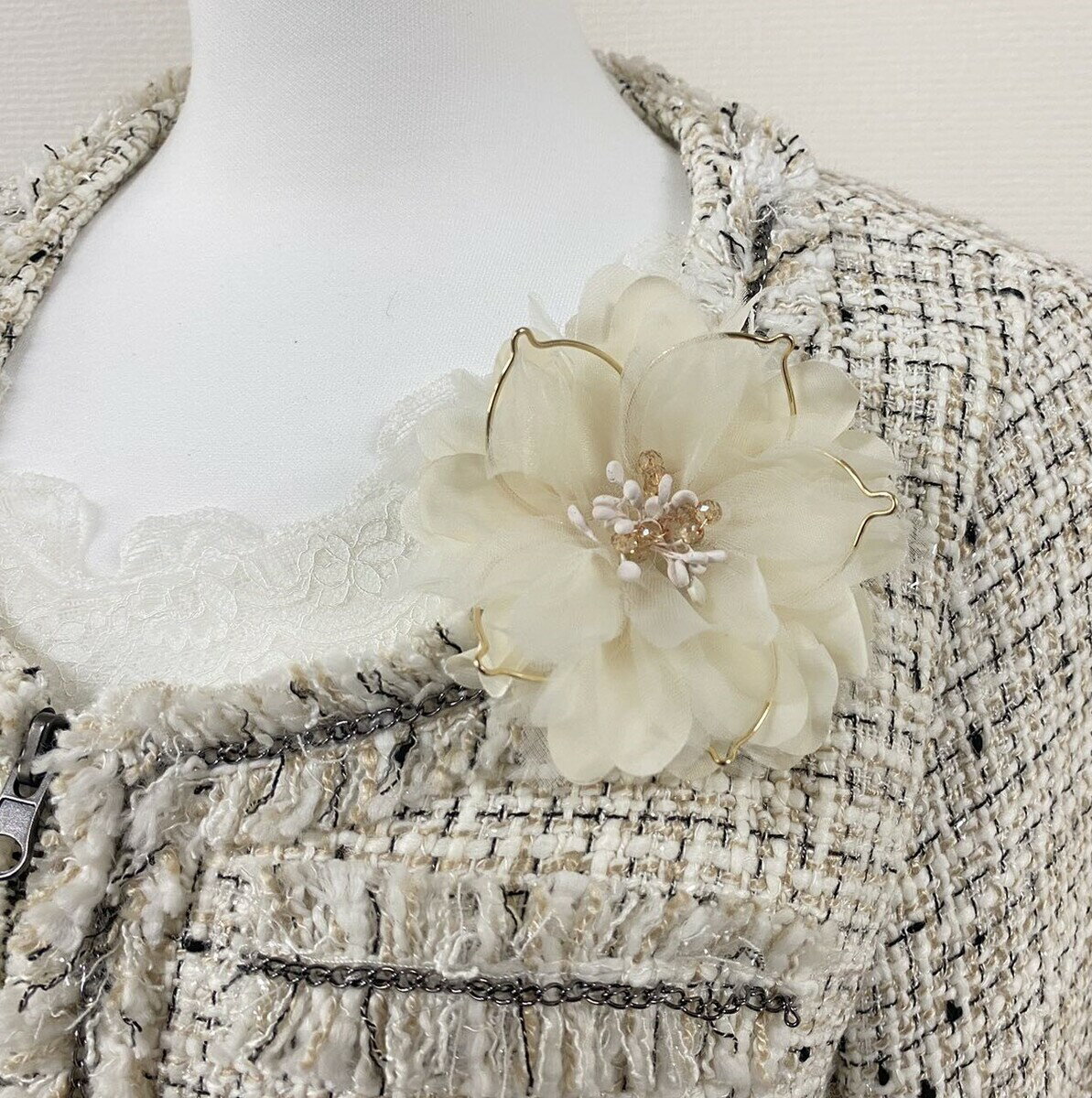 期間限定送料無料 コサージュ ワイヤー おしゃれ 結婚式 卒園式 卒業式 入学式 入園式 宴会 セレモニーやパーティー パール ヘアクリップ 人気 レディース ...