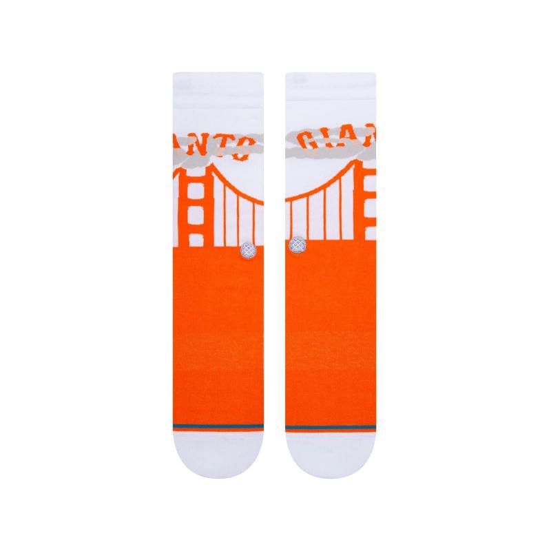 STANCE スタンス 野球用ソックス GIANTS CONNECT A545A21GIA 0190107468909アメリカ合衆国カリフォルニア州サンフランシスコに本拠を置く大リーグ サンフランシスコ・ジャイアンツ のチームソックス。 伸縮性のあるリブがふくらはぎを包み込み、きつ過ぎずゆるくない極上のフィット感を生み出します。 トラブルの多いつま先やかかと部分はクッション性もあるパイル仕様で仕上げ、優れた吸湿性を実現。 細部にまでこだわったスタンスらしい快適な履き心地に仕上げました。 ●MLB チームソックス ●スタイル:クルー