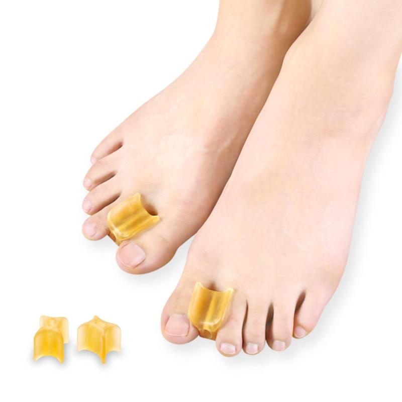 サイプラス 足指らーくパッド やわらかゲル 足指を広げる 足指に挟む 歩いてもズレにくい立体形状