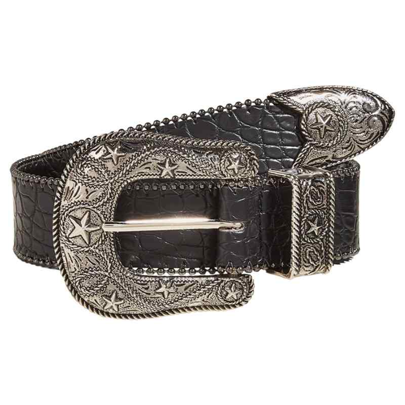 [ホワイトファング] レトロ ベルト シルバー バックル エレガント アメリカン ファッション レディース BTA304レトロな雰囲気漂うシルバーバックルのベルトは、レディースファッションに優雅さを加えるアイテムです。美しく刻まれた星と模様のデザインが、シンプルなスタイルに個性と華やかさをプラスします。PUレザーの高級感ある質感は、デニムやドレスに合わせても一際目を引くアクセントになります。頑丈でありながら、快適なフィット感を保ち、日常使いから特別なシーンまで幅広く活躍します。カラー：全1色 　 　サイズ：長さ：約105cm　幅：約3.8cm　 素材：PUレザー