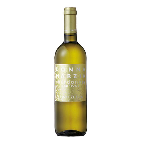 商品名 Conti Zecca Donna Marzia Chardonnay ブレンド比率 シャルドネ 85％、マルヴァジーア・ビアンカ　15％ 内容量 750ml アルコール分 12.5％ 原産国 イタリア（プーリア） ※沖縄県は別途2400円送料が発生致します。ドンナ・マルツィア　シャルドネ　オーク樽熟成 ～Donna Marzia Chardonnay Barrique～ 香り、味わいともに華やかでフルーティな印象。カジュアルなワインながら、ほんのりと感じる木樽のニュアンス、心地良い苦味がデリケートかつエレガントな味わいを演出している。 商品名称:Conti Zecca Donna Marzia Chardonnay ●産地: イタリア/プーリア州 ●内容量: 750ml ●生産者: アジィエンダ・アグリコーラ・コンティ・ゼッカ ●アルコール度数: 12.5% ●タイプ: 白 ●品種: シャルドネ 85％、マルヴァジーア・ビアンカ 15％ ●熟成:醗酵：ステンレス・タンク（マロ・ラクティック醗酵無し）　　　熟成：オーク樽（アメリカン225L、新樽100%）3カ月 ●飲用適温:8°C ワイナリー情報 プーリア州サレント半島に昔から公爵家として門を構え、ワイン造りにおいては500年以上の歴史を持つゼッカ家。現在のワイナリーは現当主の祖父、アルチビアテ・ゼッカ氏によって1940年設立、この地ならではの土着品種の個性を最大限に生かしたワイン造りを行っている。広大な自社畑で出来た高品質なブドウは、プーリアでもトップクラスと評されるワインを生み出し、多くのファンを魅了している。 ※沖縄県は別途2400円送料が発生致します。