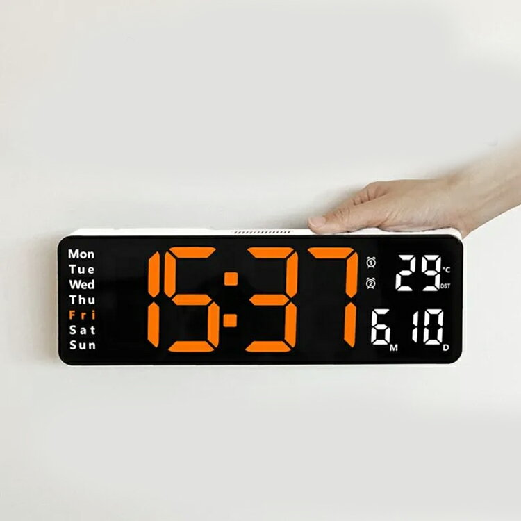 壁掛け時計 デジタル LED電子時計 リモコン付 日付 温度表示 光感知機能 時計 USB 大画面 デジタル時計 LED大画面 読みやすい 10段階の明るさ調整 静音 リモコン搭載 壁掛け タイマー機能 掛け時計 おしゃれ 時間 [2]