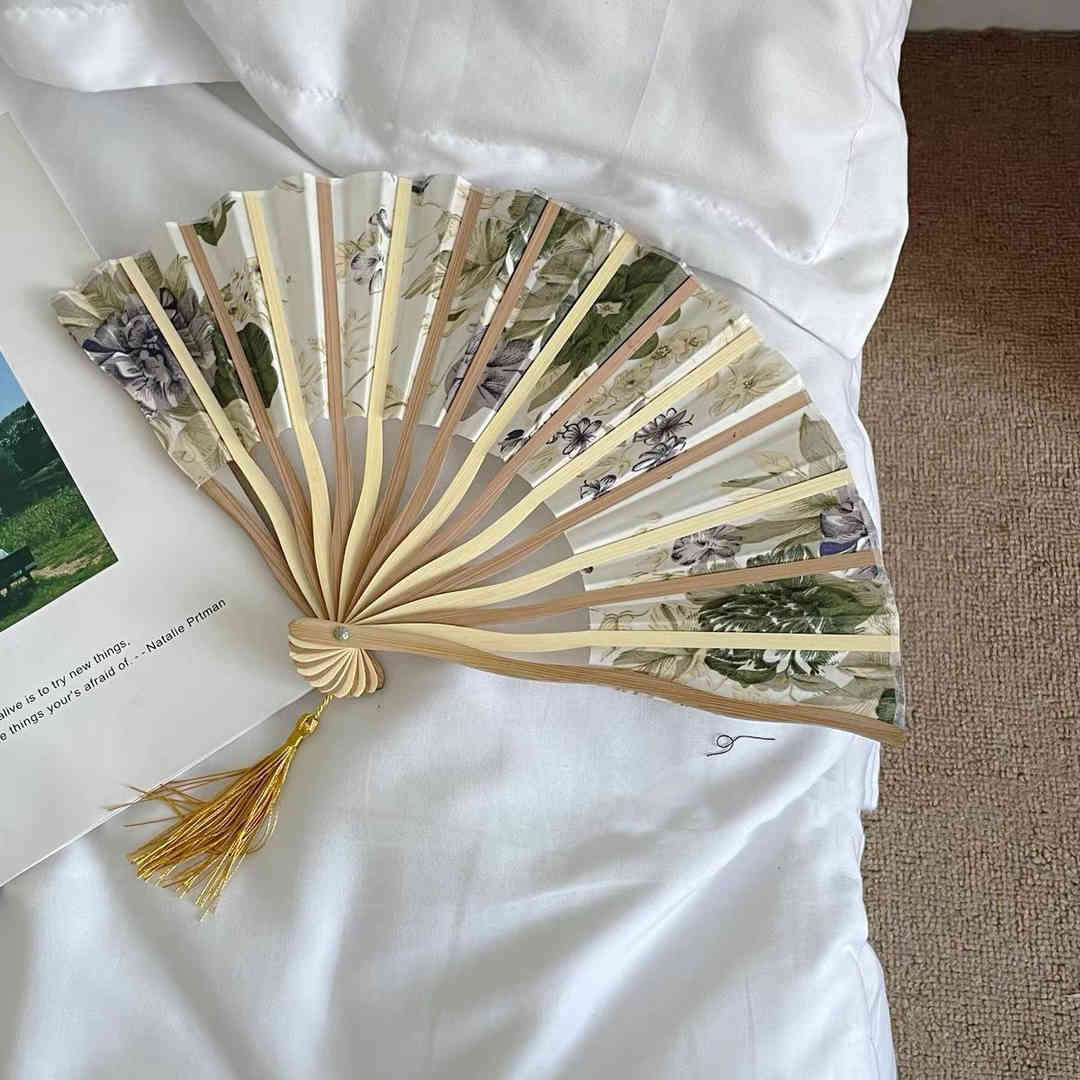 花柄 丈夫 竹 雑貨扇子 プレゼント 実用的 扇子 女性用 男性用 おしゃれ 送料無料 シンプル 和風 誕生日 レディース かわいい メンズ お祝い