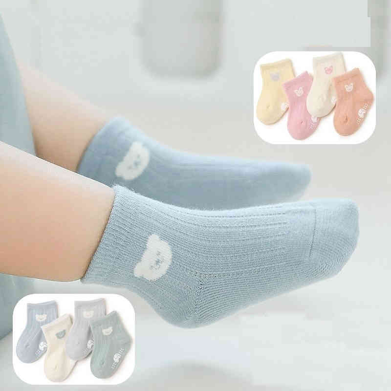 子供用 くつ下 女の子 キッズ 4足セット 靴下 男の子 滑り止め付き 無地 ショート丈 クルーソックス ウサギ クマ 子供用 可愛い