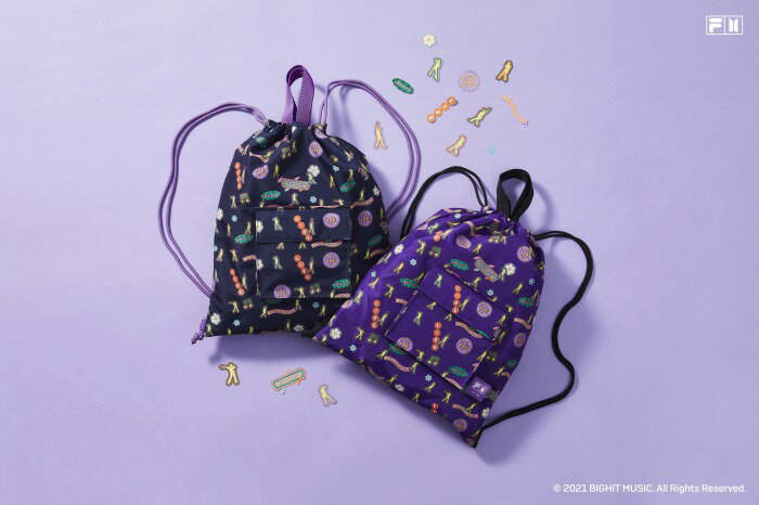 ★楽天スーパーセール対象商品★【数量限定ノベルティ対象商品】BTS x FILA Let's Be DYNAMITE　STRING BAG　ナップサック　No.FS3BCD6C16X　ユニセックス　リュック　通学　習い事　ARMY　軽量　バッグ　人気　おしゃれ　送料無料　トレンド　正規販売店