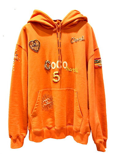 【希少・美品】CHANEL × Pharrell Williams コラボ パーカー 2019年限定 オレンジ メンズ レディース ユニセックス 送料無料