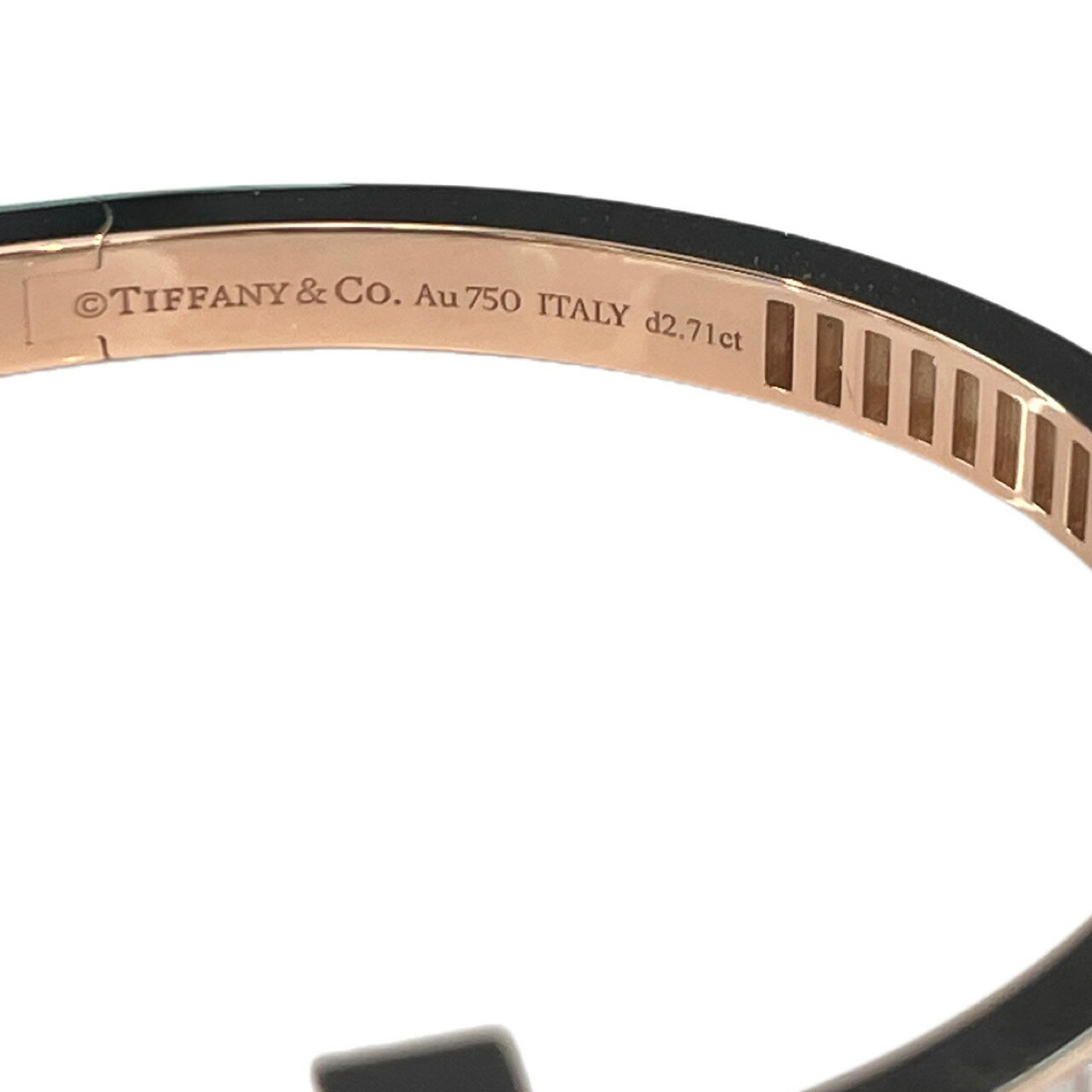 �����ʡ�Tiffany&Co. �ƥ��ե��ˡ� �Х󥰥� �ƥ��ե��ˡ�T �֥쥹��å� T ���磻�� �ҥ� �Х󥰥� �Х��å� ���å� ��������� 18K ������������� Au750 �����Ź������饤����ꡡ������