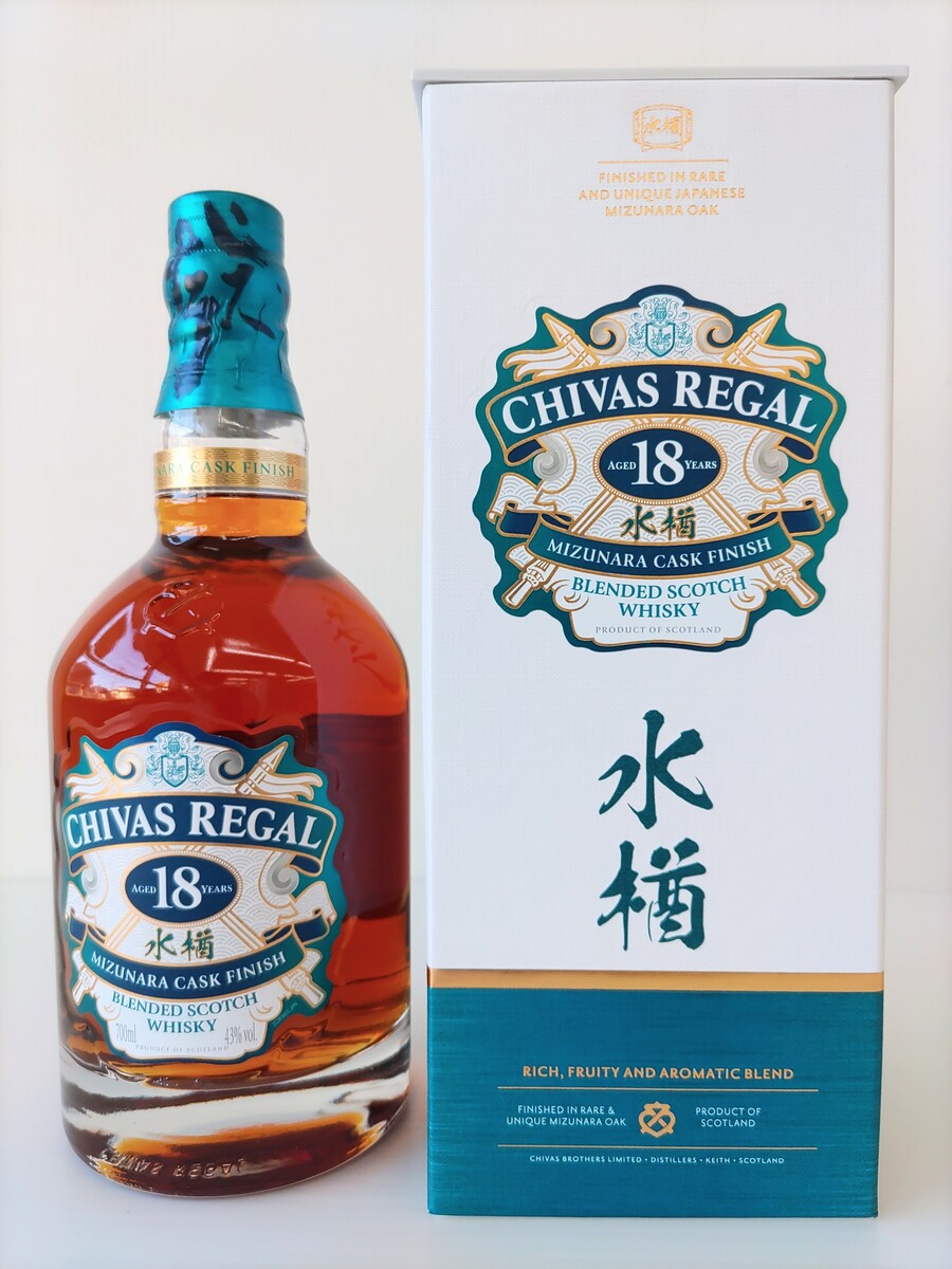 シーバスリーガル18年 ミズナラカスク フィニッシュ 43度 700ml 送料無料 お歳暮 御歳暮 クリスマス お年賀 贈答 贈答品