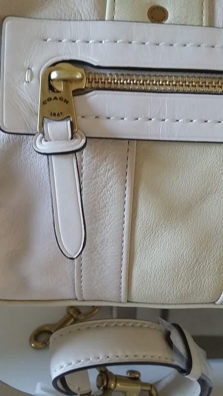 コーチ　レディースバッグ　COACH　2wayバック　シャッフル カラーブロック レザー　アイボリー【在庫有り・即発送】