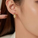 痛くない イヤリング 落ちにくい かわいい 高級感 ピアスに見えるイヤリング ノンホールタイプ フォーマル カジュアル ビジネス オフィス 結婚式 入学式 卒業...