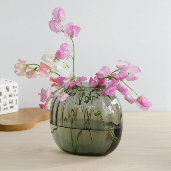 Vase フラワーベース Holmegaard オーバルベース フラワーベース ギフト 花瓶 プリムラ ホルムガード スモーク マウスブロウ 手吹き 花瓶 Primula 17 5cm Vase フラワーベース Holmegaard オーバルベース フラワーベース ギフト 花瓶 プリムラ ホルムガード スモーク マウスブロウ 手吹き 花瓶 Primula 17 5cm