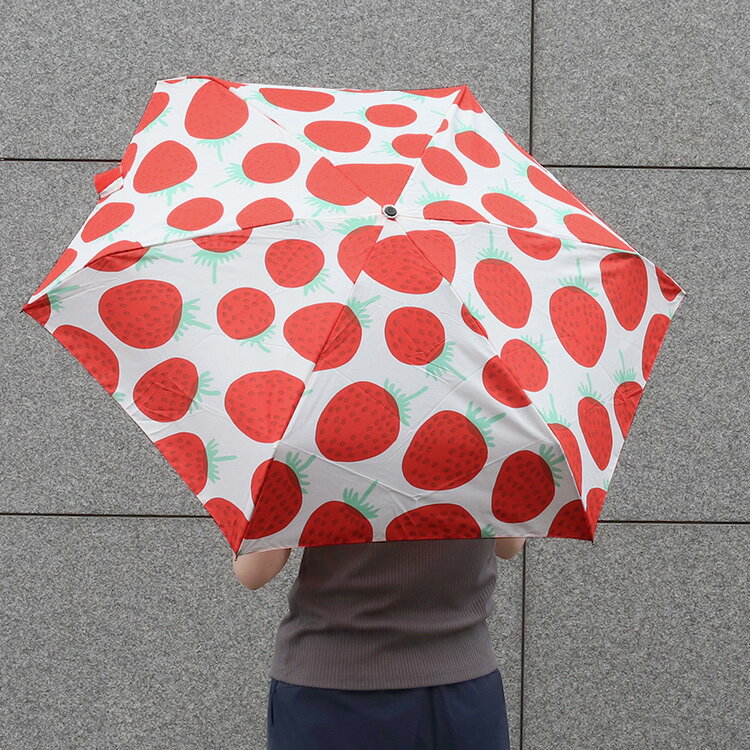 マリメッコ マンシッカ 折り畳み傘 グリーン/オフホワイト/レッド marimekko MANSIKKA 【傘 雨具 レイングッズ 】【Marimekko マリメッコ】