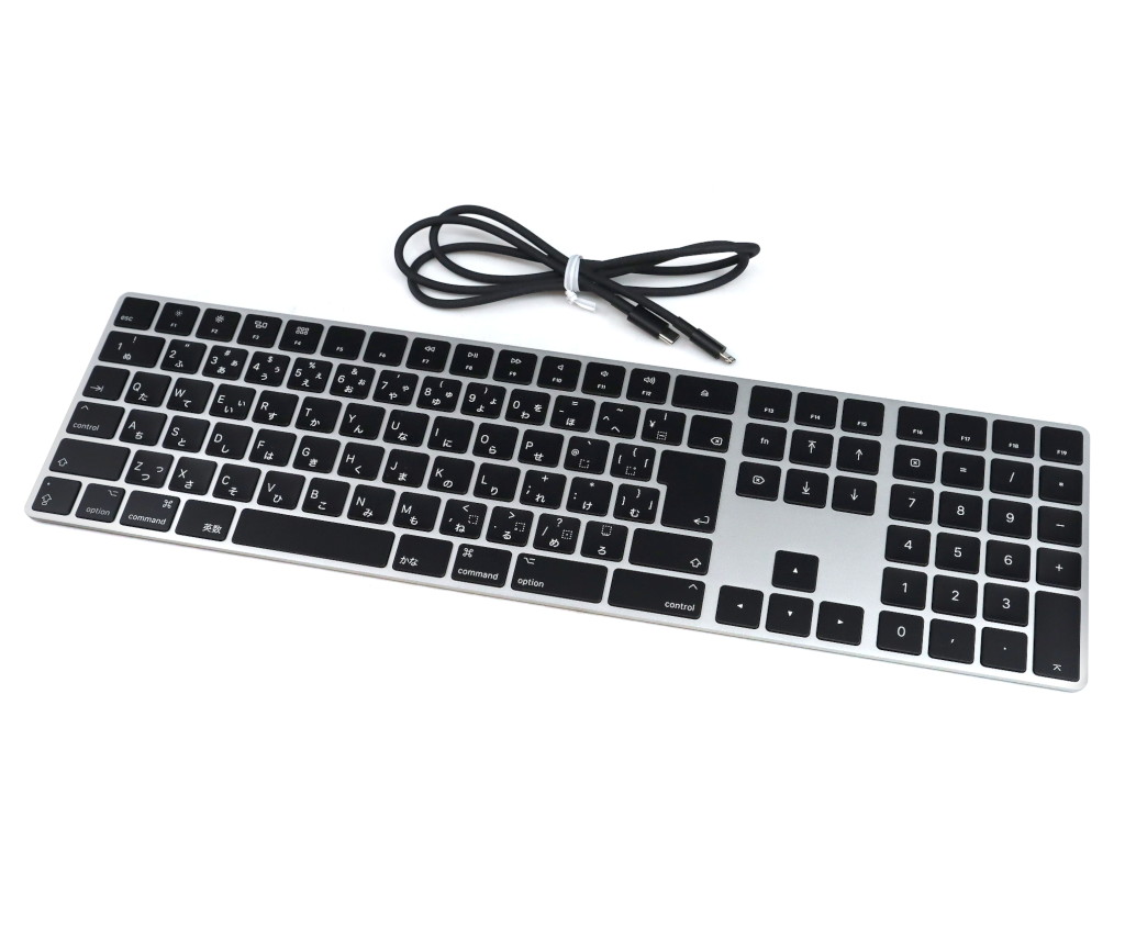 Apple Magic Keyboard (A1843) Apple純正品 ライトシルバー地/ブラックキー 日本語 テンキー付き 【中古】【20231223】