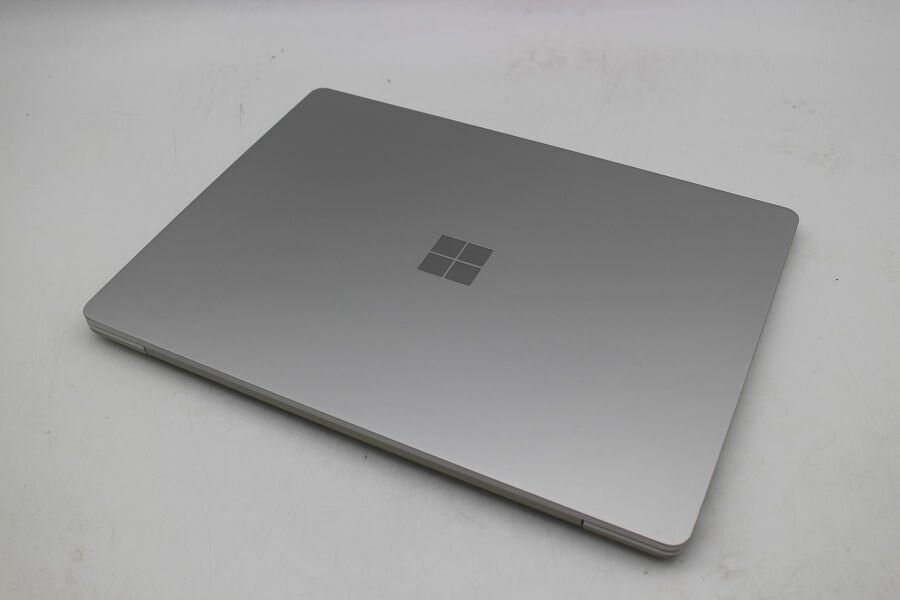 Microsoft Surface Laptop Go Core i5 1035G1 1GHz/8GB/128GB(SSD)/12.4W/(1536x1024) タッチパネル/Win11【中古】【20241003】