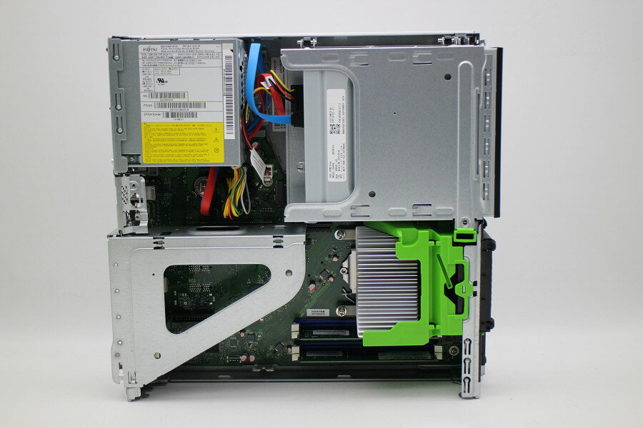 富士通 ESPRIMO D588/V Core i3 8100 3.6GHz/8GB/128GB(SSD)+500GB/DVD/Win11【中古】【20250508】