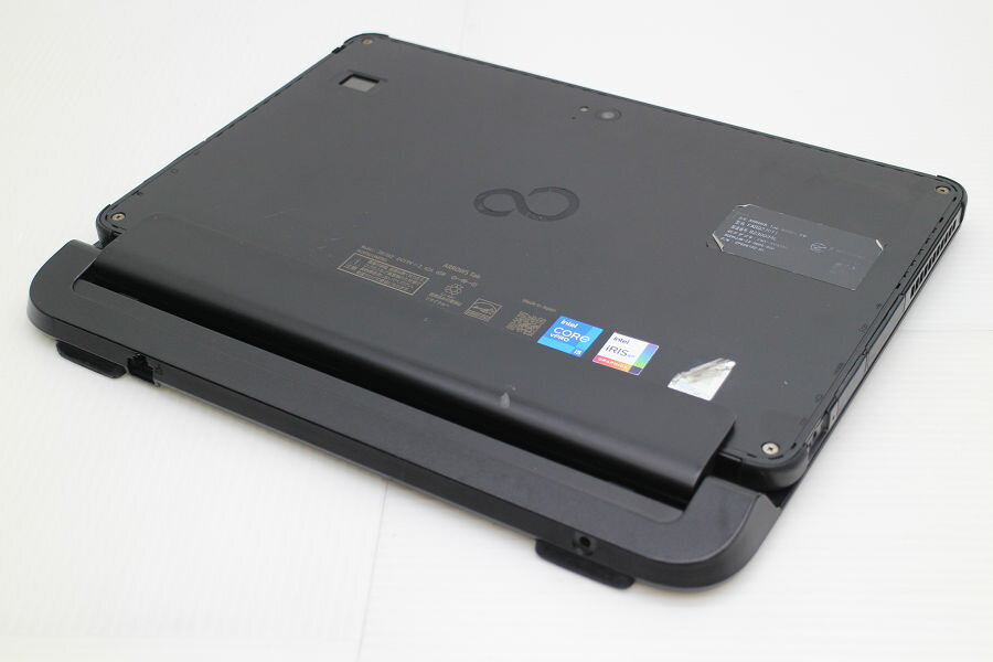 富士通 ARROWS Tab Q7311/FB Core i5 1145G7 2.6GHz/8GB/128GB(SSD)/13.3W/FHD(1920x1080) タッチパネル/Win11【中古】【20250806】