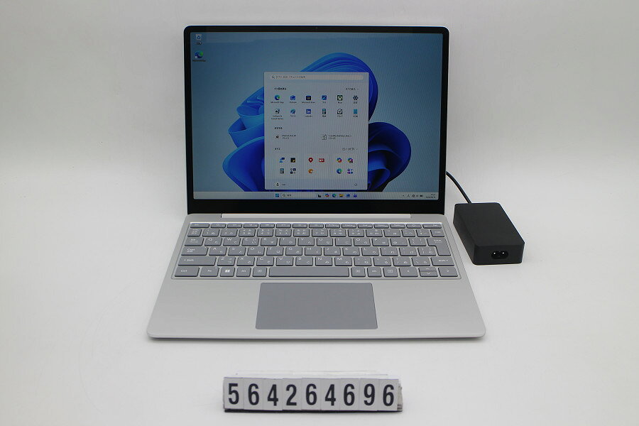 商品情報 No.564264696メーカーMicrosoft商品名 型番・型名Surface Laptop Go3※2013仕様■基本スペック　・CPU：Corei5 1235U 2.5GHz(10コア12スレッド)　・メモリ：8192MB(変更不可)　・HDD：128GB(SSD)　・VGA：オンボード　・DRIVE：なし　・モニター：12.4インチDXGA(1536x1024) タッチパネルグレア液晶　・その他機能：無線LAN Bluetooth USB3.0 Webカメラ USB(Type-C)　・リカバリ：11 Home 64bitリカバリ済(OS導入済)状態・動作状況■動作：中古動作品 ※液晶パネル面：確認した限り目立つ傷なし ※液晶表示：確認した限り目立つ表示不良なし ※バッテリ状態：充電駆動可能 ※バッテリは保証対象外となります。外観■汚れ　・外装汚れ若干有り。■シール痕　・若干あり。■傷　・外装に使用に差し支えない擦り傷がございます。■その他　・中古品のため使用に差し支えない傷、汚れがある場合がございます。　・本体内外装は清掃しておりますが、多少の汚れが残っている可能性がございます。　・天板擦り傷 摩耗 パームレスト摩耗 タッチパッド摩耗 テカリあり　・キーボード特記事項：摩耗あり附属品■付属品(下記に記載の物以外は付属いたしません。また、写真に掲載の無い物は付属いたしません)　・ACアダプター 箱対応情報-備考　・11 Home 64bitリカバリ済(OS導入済)※リカバリ完了しておりますので、お届け後すぐにご利用頂けます。ご注意　・掲載中の商品について、一部の在庫は各地方のPCコンフル店頭でも展示、販売しています。　・搭載されたSSDやバッテリー等に関して、お問い合わせによる追加の状態確認(健康状態や残量等)は誠に申し訳ありませんが対応いたしておりません。　・店頭で展示している関係上、ごく稀に展示中の破損や付属品の欠損等が発生する場合がございます。その際には、当店よりお客さまにご連絡させていただきます。　・その場合、代替品をご提案させていただきます。ご提案商品がご注文者様の要件に添いません場合はキャンセル対応させて頂きます。　・PCコンフルの在庫に関しましては、同時発送およびサイズによりますが同梱発送を対応させて頂けます。但し在庫が複数拠点の場合、対応がかないません。