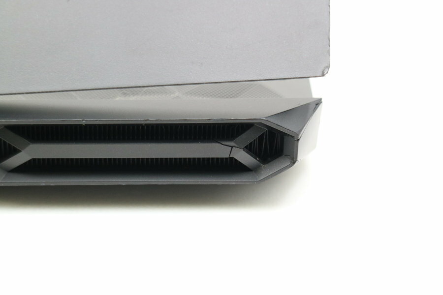 hp Pavilion Gaming Laptop 15-dk0013TX Corei7 9750H 2.6GHz/16GB/256GB/FHD/Win11/GeForce GTX1650 外装破損あり【中古】【20250516】