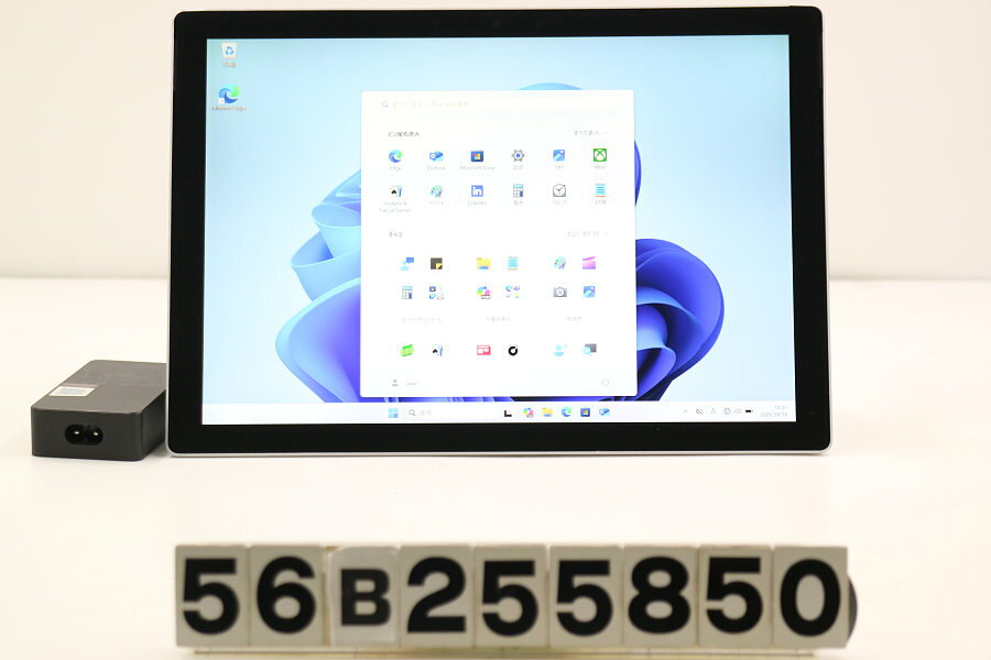 商品情報 No.56B255850メーカーMicrosoft商品名 型番・型名Surface Pro 7 128GB※1866仕様■基本スペック　・CPU：Core i5 1035G4 1.1GHz(4コア8スレッド)　・メモリ：8192MB(変更不可)　・HDD：128GB(SSD)　・VGA：オンボード　・DRIVE：なし　・モニター：12.3インチワイド(2736x1824) タッチパネルグレア液晶　・その他機能：無線LAN Bluetooth USB3.0 Webカメラ 顔認証 USB(Type-C) microSDスロット　・リカバリ：11 Pro 64bitリカバリ済(OS導入済)状態・動作状況■動作：中古動作品 ※液晶パネル面：確認した限り目立つ傷なし ※液晶表示：確認した限り白シミあり ※バッテリ状態：充電駆動可能 ※バッテリは保証対象外となります。外観■汚れ　・外装汚れ若干有り。■シール痕　・若干あり。■傷　・外装に使用に差し支えない擦り傷がございます。■その他　・中古品のため使用に差し支えない傷、汚れがある場合がございます。　・本体内外装は清掃しておりますが、多少の汚れが残っている可能性がございます。　・摩耗 側面擦り傷 背面擦り傷 底面擦り傷 摩耗あり附属品■付属品(下記に記載の物以外は付属いたしません。また、写真に掲載の無い物は付属いたしません)　・ACアダプター対応情報-備考　・11 Pro 64bitリカバリ済(OS導入済)※リカバリ完了しておりますので、お届け後すぐにご利用頂けます。　・バッテリー残量78%(33840mWh)(バッテリー残量は動作保証外です)ご注意　・掲載中の商品について、一部の在庫は各地方のPCコンフル店頭でも展示、販売しています。　・搭載されたSSDやバッテリー等に関して、お問い合わせによる追加の状態確認(健康状態や残量等)は誠に申し訳ありませんが対応いたしておりません。　・店頭で展示している関係上、ごく稀に展示中の破損や付属品の欠損等が発生する場合がございます。その際には、当店よりお客さまにご連絡させていただきます。　・その場合、代替品をご提案させていただきます。ご提案商品がご注文者様の要件に添いません場合はキャンセル対応させて頂きます。　・PCコンフルの在庫に関しましては、同時発送およびサイズによりますが同梱発送を対応させて頂けます。但し在庫が複数拠点の場合、対応がかないません。