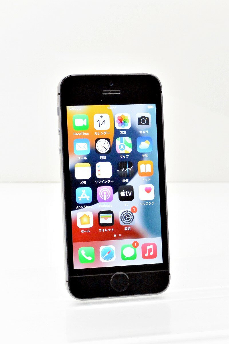 白ロム SIMフリー docomo SIMロック解除済 Apple iPhoneSE 16GB iOS15.2 Space Gray MLLN2J/A 初期化済 【m010522】 【中古】【K20220114】