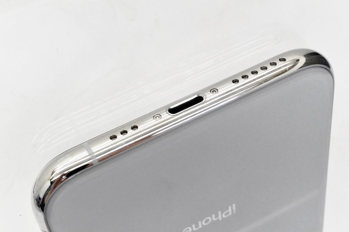 白ロム SIMフリー docomo SIMロック解除済 Apple iPhoneXs 64GB iOS17.4.1 シルバー MTAX2J/A 初期化済 【m022816】【中古】【K20240406】