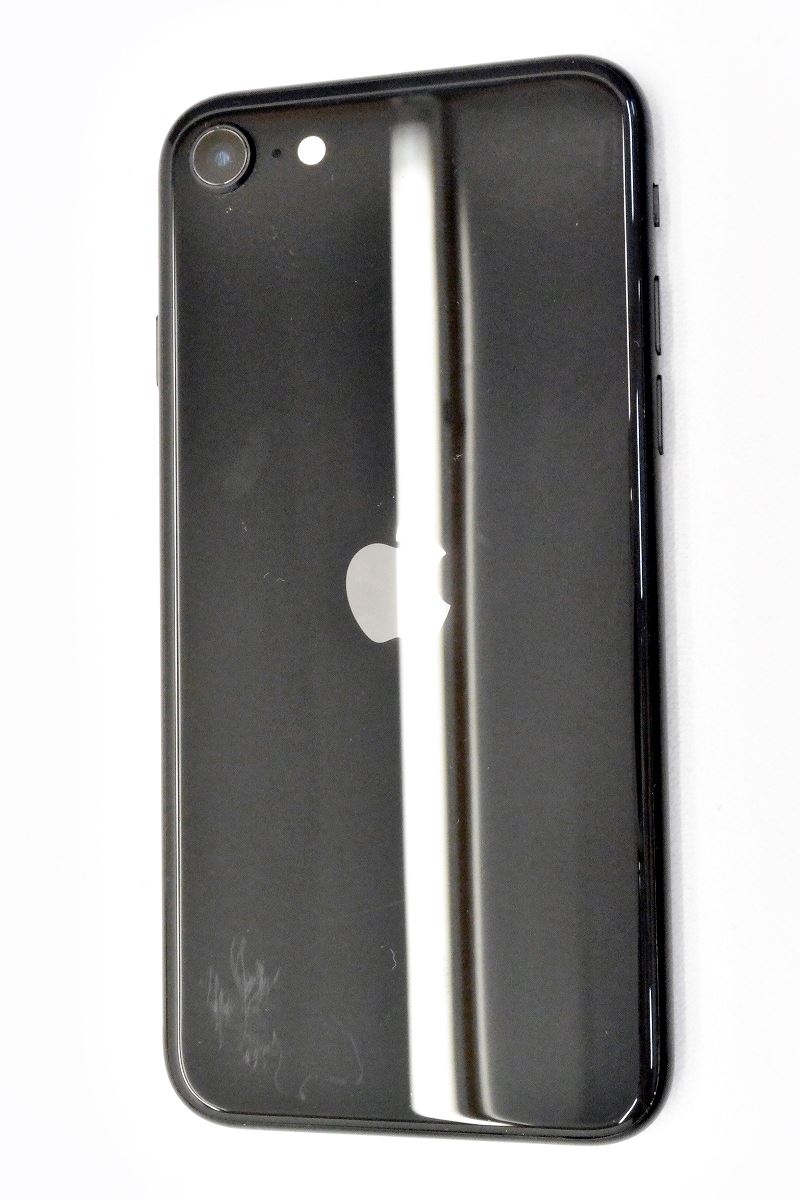 白ロム SIMフリー au SIMロック解除済 Apple iPhoneSE(第2世代) 64GB iOS18.1 ブラック MX9R2J/A 初期化済 【m024896】【中古】【K20241119】