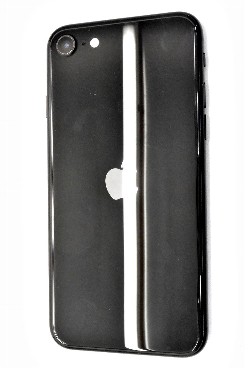 白ロム SIMフリー docomo SIMロック解除済 Apple iPhoneSE(第2世代) 64GB iOS18.1.1 ブラック MHGP3J/A 初期化済 【m025825】【中古】【K20250206】