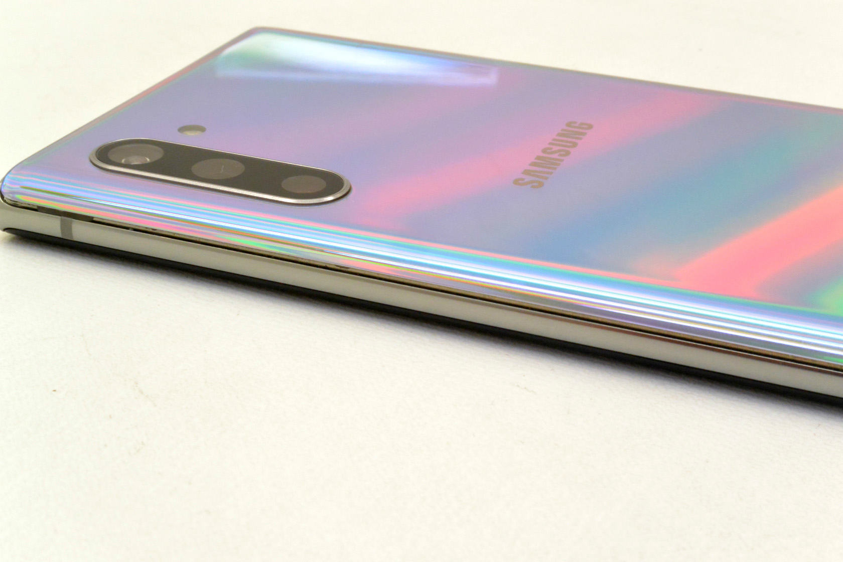 白ロム 海外版SIMフリー SAMSUNG Galaxy Note10 5G 韓国版 256GB Android12 Aura Glow SM-N971N 初期化済 【m027430】【中古】【K20250717】