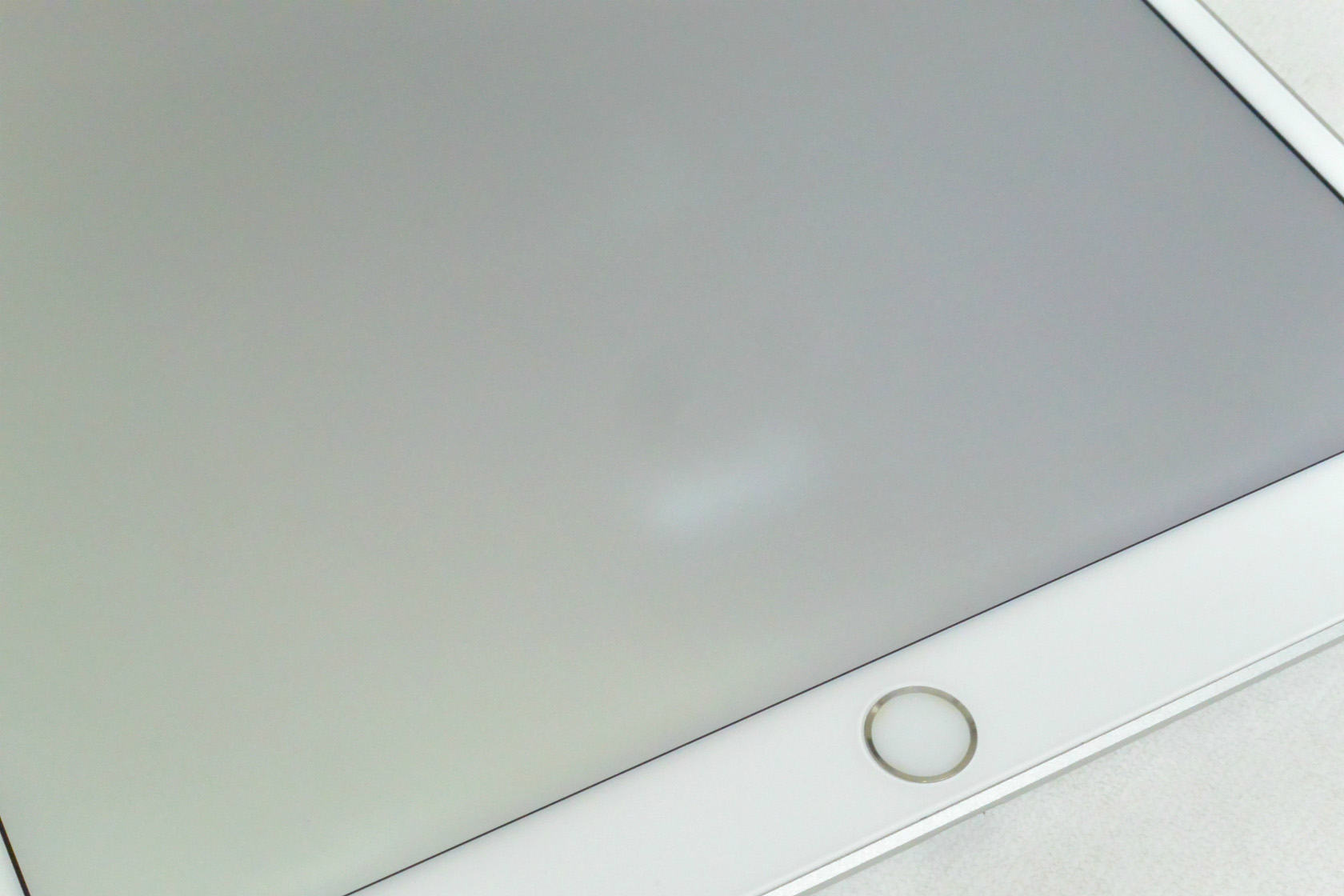 Wi-Fiモデル Apple iPad Air3 Wi-Fi 256GB iPadOS18.5 Silver MUUR2J/A 初期化済 【m027501】【中古】【K20250728】 - Image 3