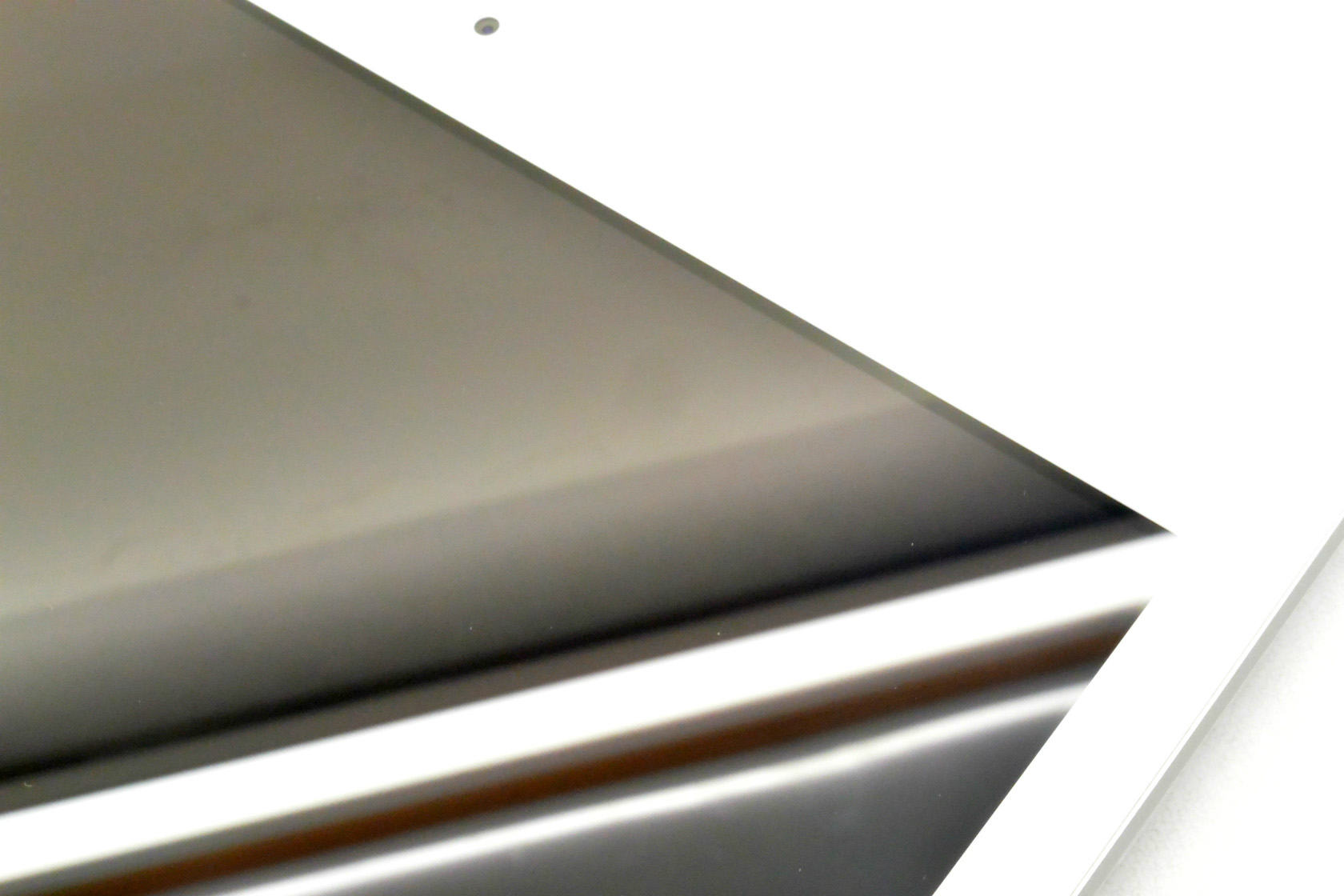 Wi-Fiモデル Apple iPad8 Wi-Fi 32GB iPadOS18.6 シルバー MYLA2J/A 初期化済 【m027672】【中古】【K20250801】 - Image 3