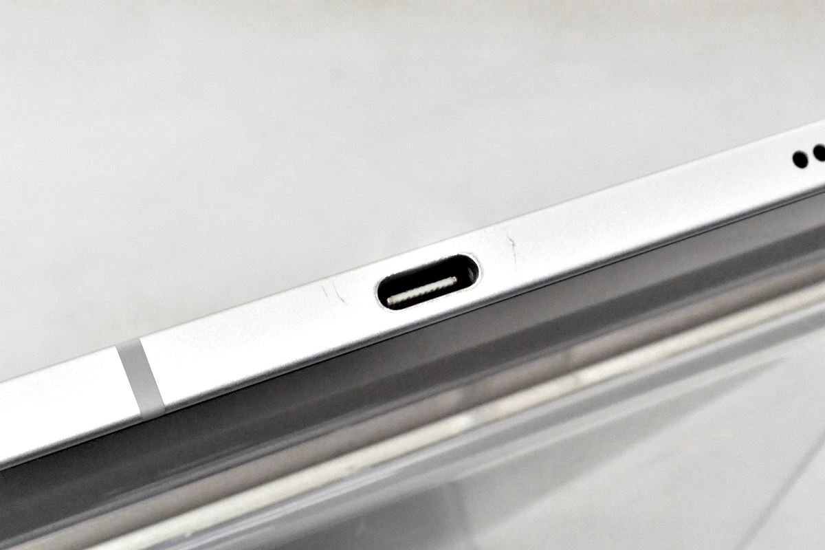 白ロム SIMフリー docomo SIM解 Apple iPad Pro 11inch(第2世代) Wi-Fi+Cellular 128GB OS18.6 シルバー MY2W2J/A 初期化済 【m027736】【中古】【K20250808】