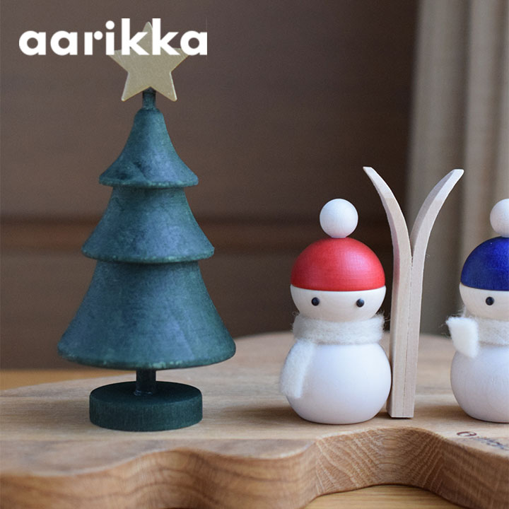 スキーに行く子供（赤）【送料無料】 aarikka 木製 フィンランド スキー 冬 北欧雑貨 ウィンタースポー..