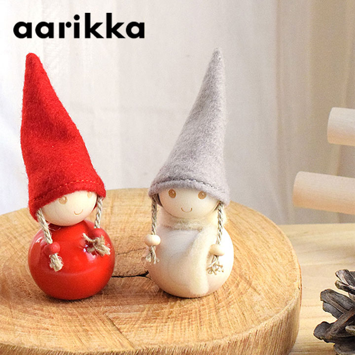 【送料無料】 aarikka PAKKANEN KAISA9cm 木製 フィンランド 北欧 クリスマス 妖精 プレゼント 北欧雑貨 賃貸 女の子 贈り物 コンパクト 北欧の人形 人形 おしゃれ かわいい アーリッカ アアリッカ パッカン トントゥ カイサ 赤 レッド