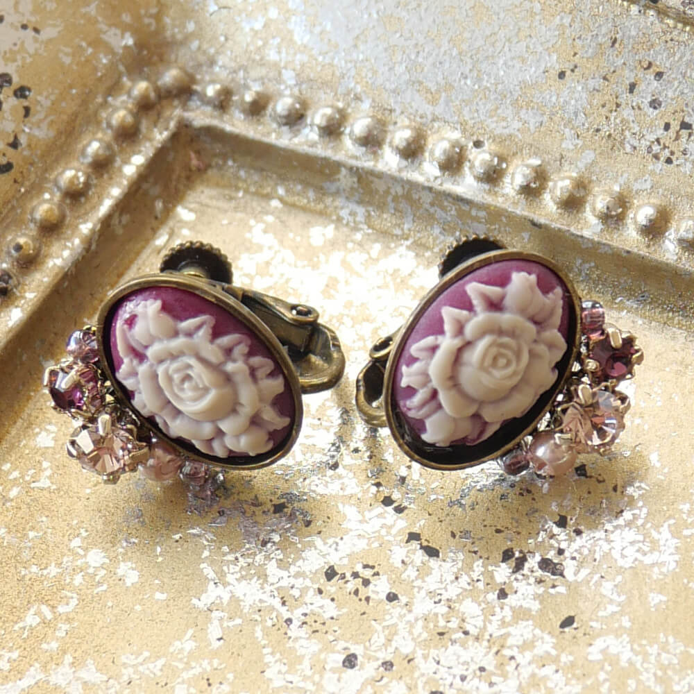 【アンティーク系】ローズカメオイヤリング