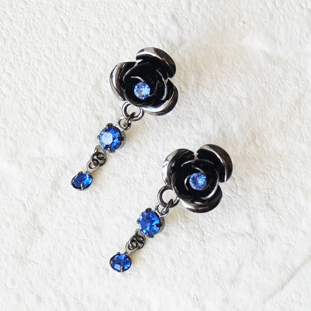 薔薇 ローズ ブルーストーン ピアス