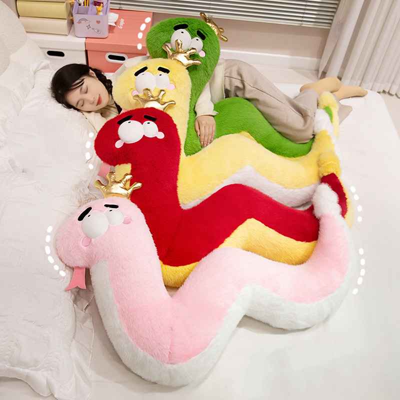 Rakuten - 68CM*85CMへび 干支 ぬいぐるみ マスコット おもちゃ ロング抱き枕 蛇のキャラクター 動物のぬいぐるみ 女の子 男の子 子ども 抱き枕 クッション枚 ヘビ 誕生日プレゼント インテリア用 プレゼント やわらかい かわいい に伴う