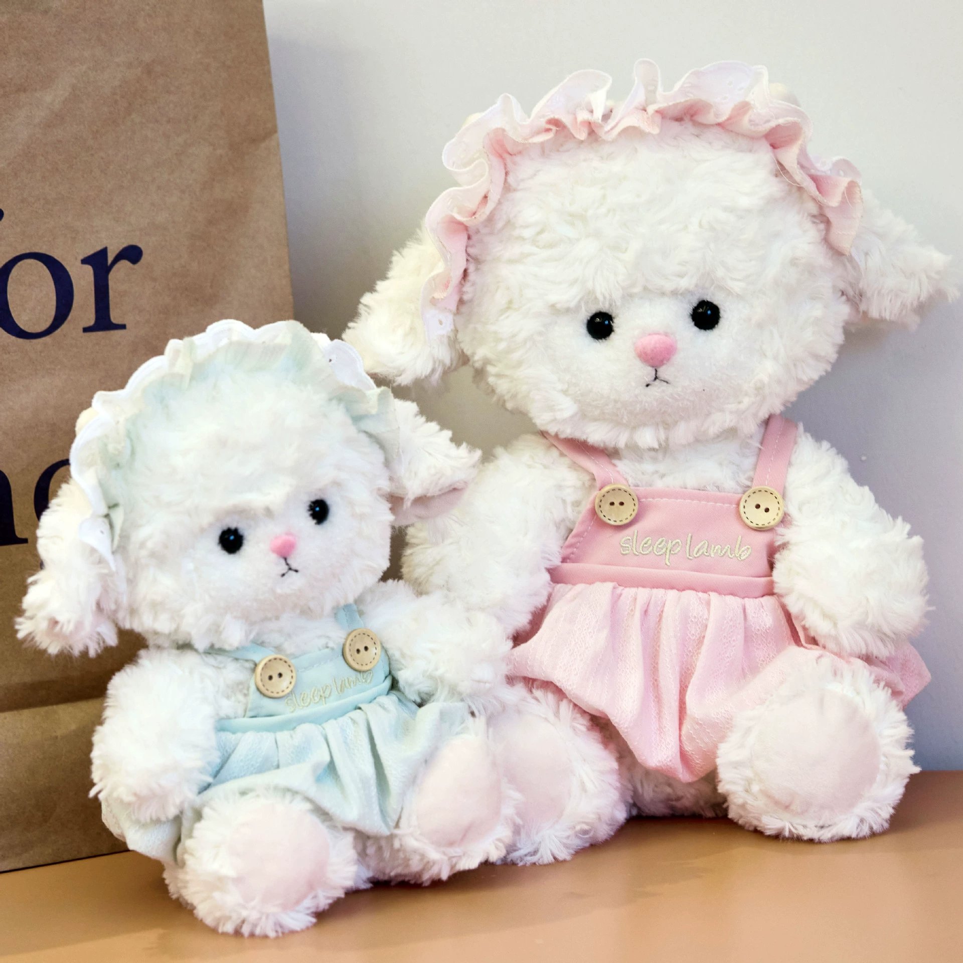 樂天商城 - 25cm/35cm/50cm 羊 動物のぬいぐるみ 女の子 男の子 子ども 抱き枕 かわいい クッション枚 誕生日プレゼント インテリア用 プレゼント やわらかい かわいい に伴う