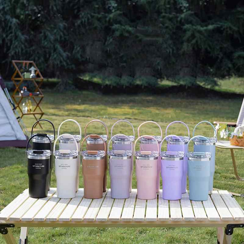 樂天商城 - 600ML/900ML タンブラー 水筒 保冷 保温 ステンレスボトル ウォーターボトル ストロー 冷温両用 ジョッキ アウトドア 真空断熱 車用 通勤 大容量 直飲 女の子 男の子