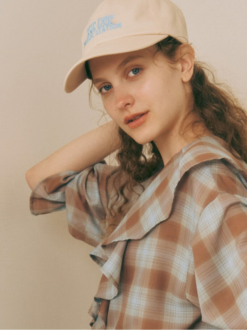 刺繍入りキャップ《2025autumn catalog item》 Te chichi TERRASSE テチチ 帽子 ハット ホワイト ワイ..