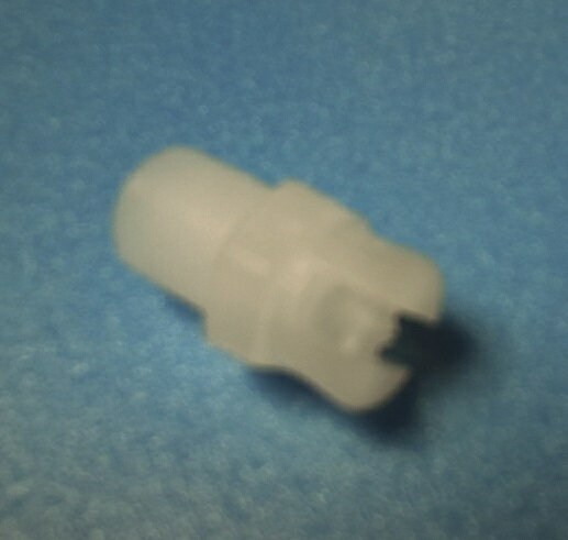 ミストノズル：扇状広角 噴霧ノズル（いけうち）ネジR3(PT1/8)：屋根散水で屋内冷却！太陽光パネル冷却にも！散水量：毎分3リットル)