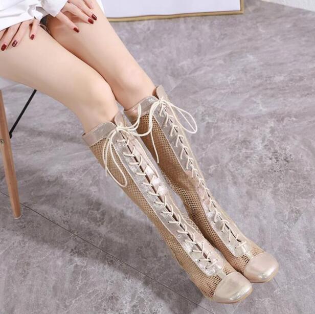 Rakuten - サマーブーツ　ブーツサンダル　ロングブーツ　ローヒールサンダル　太ヒール　夏　シースルー　9センチヒール　透かし　レディース靴　　レースアップブーツ　編み上げシューズ