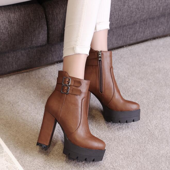 ショートブーツ レディース サイドゴアブーツ ヒール チャンキーヒール 疲れない ブーツ 厚底 靴 黒 ブーティハイヒール 厚底靴 靴 レディースシューズ おし...