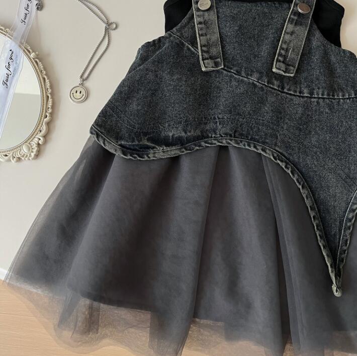 OKFURNITUREの【送料無料】2点セット！オーバーオール　ジャンスカート サロペットワンピース キッズ ベビー服 子供服 デニム スカート サロペット ジーンズ 女の子 秋 春 ジュニア おそろい 洋服 オシャレ 90cm 100cm 110cm 120cm 130cm 140cm｜アングル3