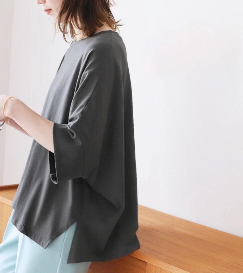 Rakuten - コットン ドルマン Tシャツ レディース トップス カットソー シンプル ベーシック オーバーサイズ 綿100% サイドスリット 体型カバー マタニティ 半袖 5分袖　柔らか こなれ感 春 夏 秋